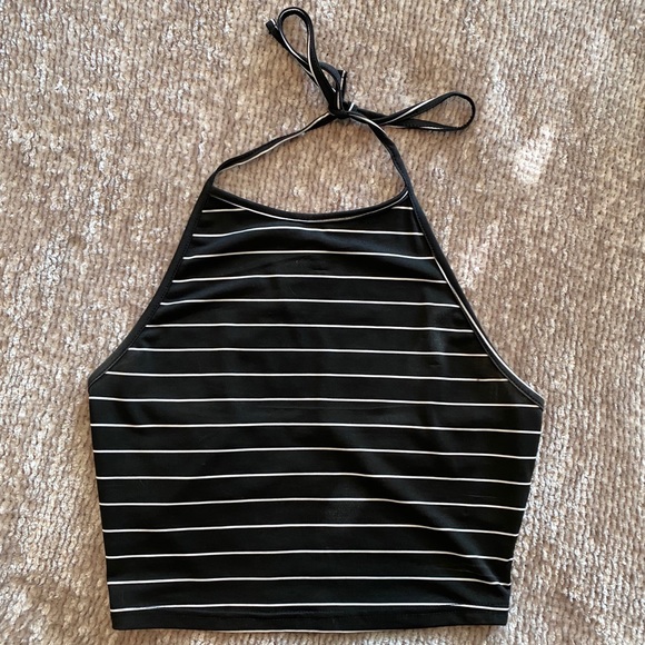 SheIn Striped Hater Top - Picture 3 of 5